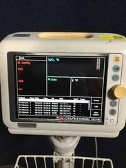 Used Good PHILIPS SURESIGNS VM4